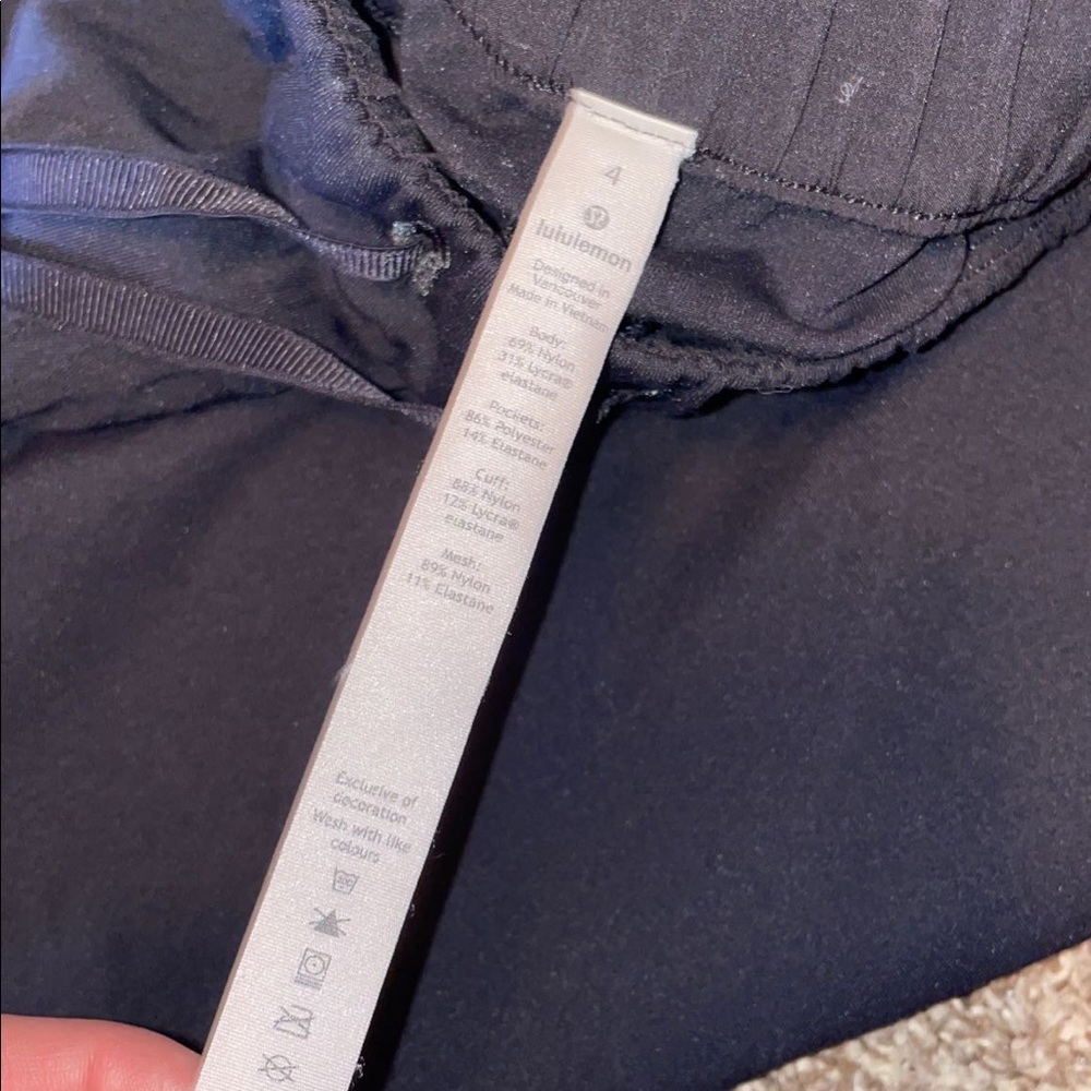 Lululemon On the fly joggers